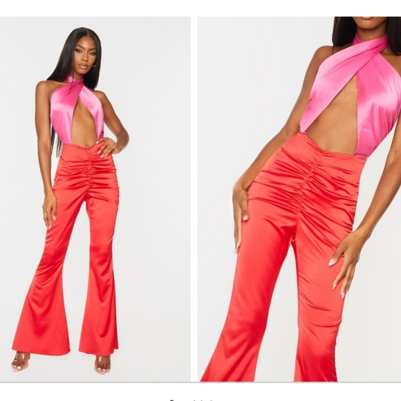 NWT Pretty Little Thing Red Satin ColorBlock Cross Neck Flared Jumpsuit Pantsuit - Picture 1 of 12